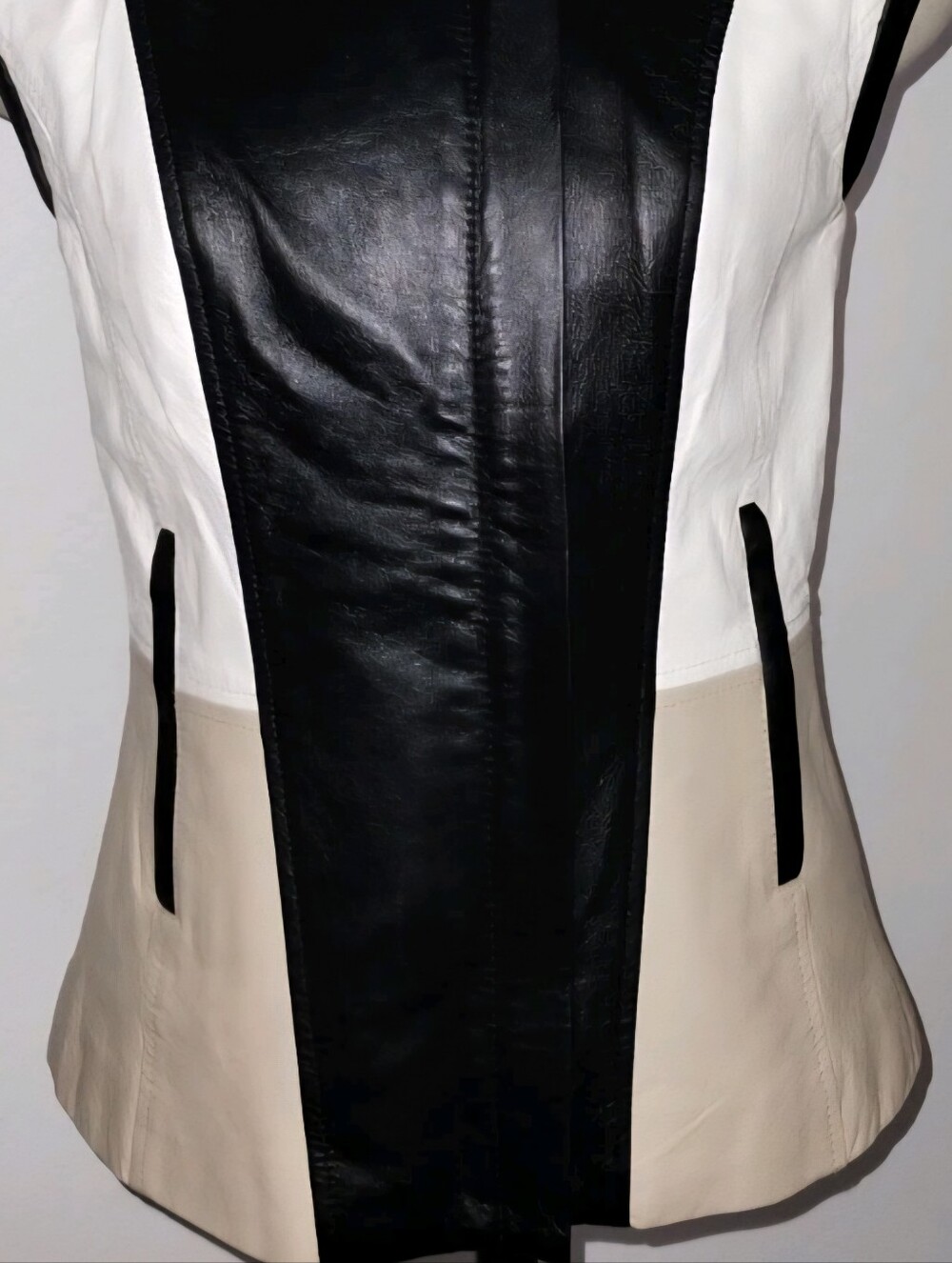 bebe Womens Leather Black, White & Tan Colorblock Leather Vest - Picture 5 of 10